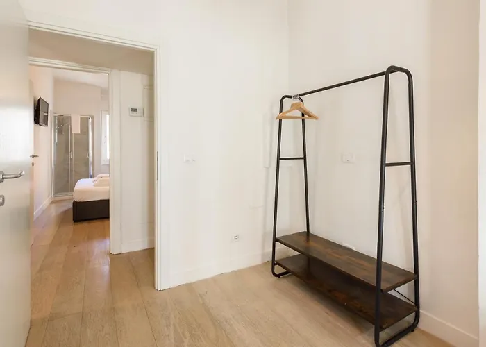Novella Contemporary Apartment By Mmega